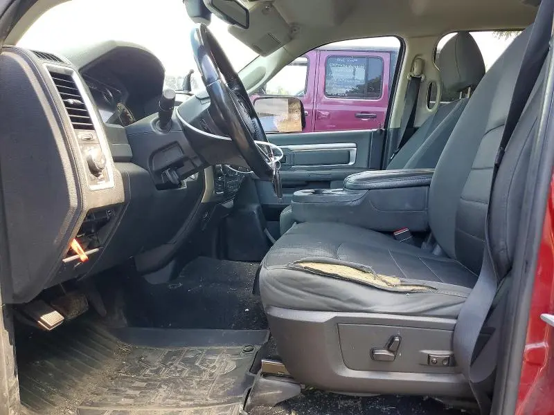 2014 RAM 1500 SLT  