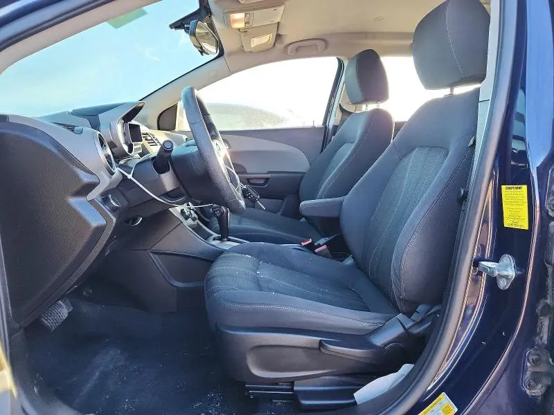 2016 CHEVROLET SONIC LT  