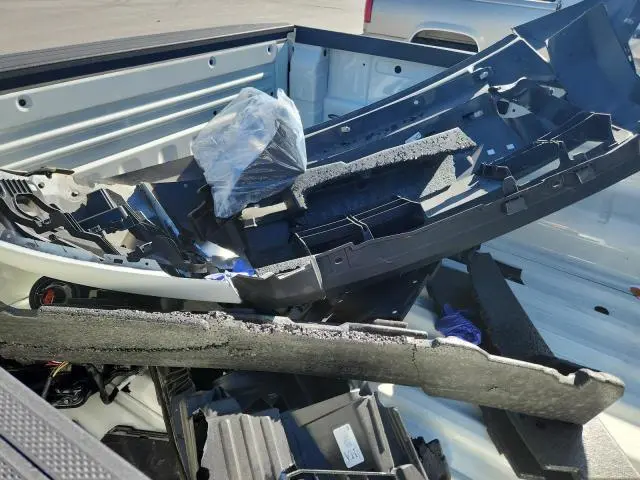 2025 NISSAN FRONTIER S  