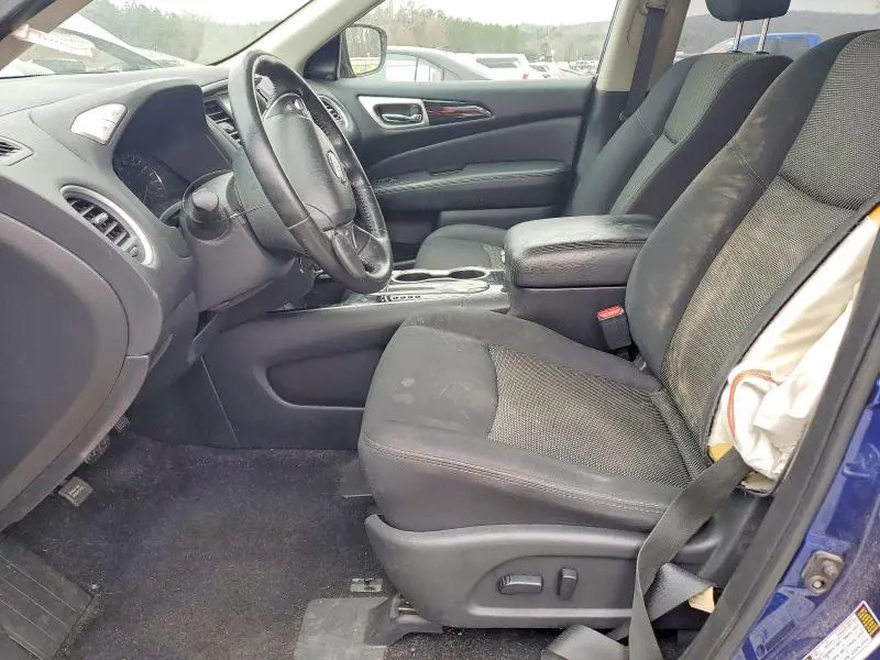 2019 NISSAN PATHFINDER SV  