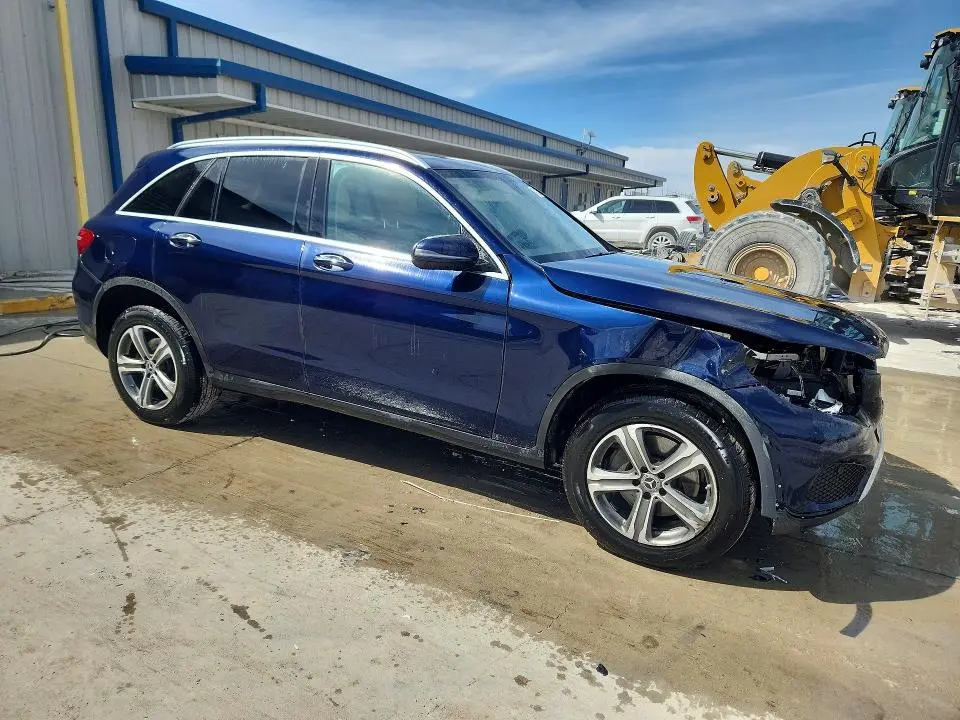 2019 MERCEDES-BENZ GLC 300 4MATIC  