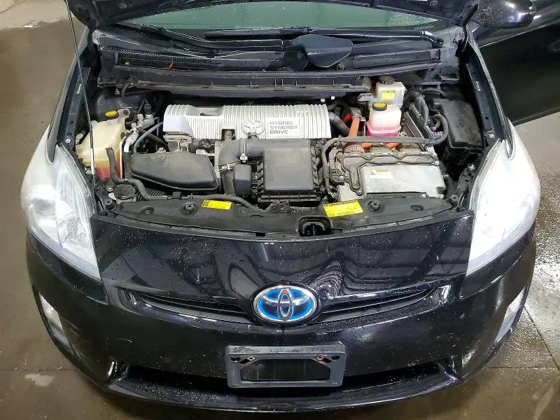 2010 TOYOTA PRIUS II  