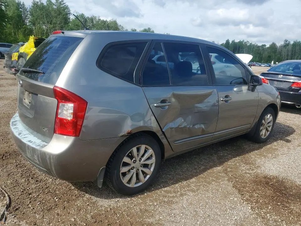 2010 KIA RONDO LX  