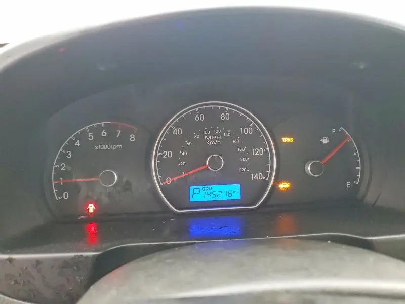 2010 HYUNDAI ELANTRA GLS  