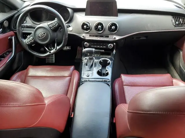 2021 KIA STINGER