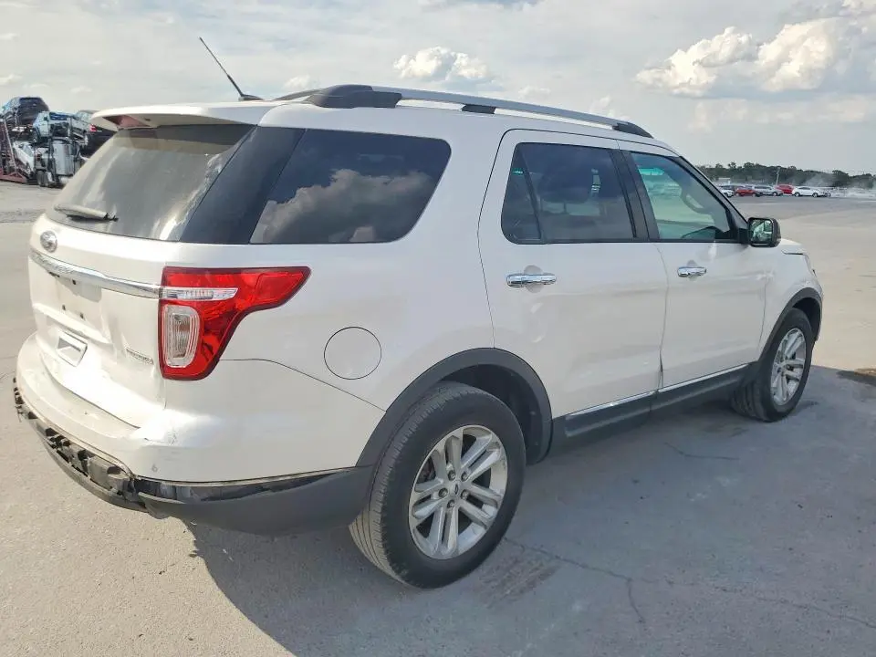 2013 FORD EXPLORER XLT  