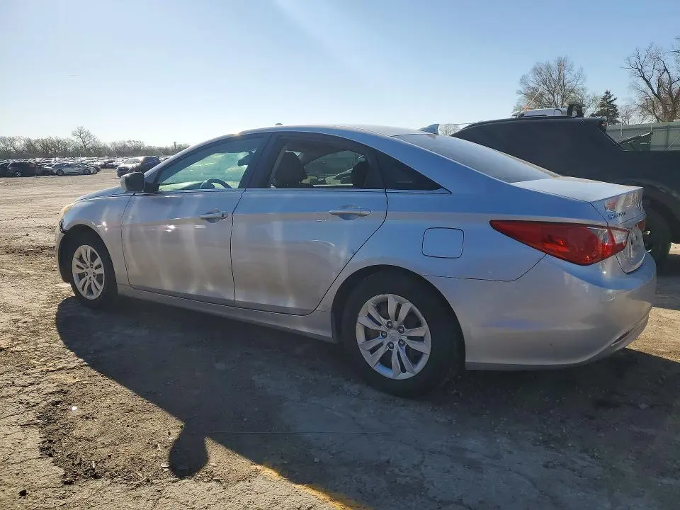 2012 HYUNDAI SONATA GLS  
