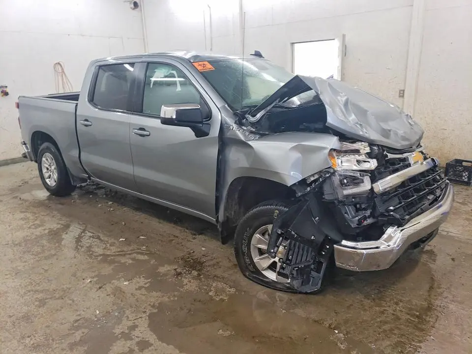 2025 CHEVROLET SILVERADO C1500 LT  
