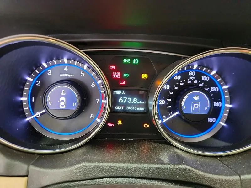2013 HYUNDAI SONATA GLS  