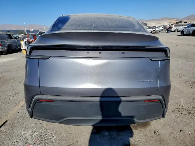 2026 TESLA MODEL Y   