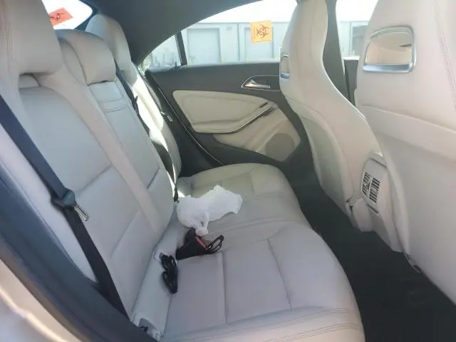 2015 MERCEDES-BENZ CLA 250