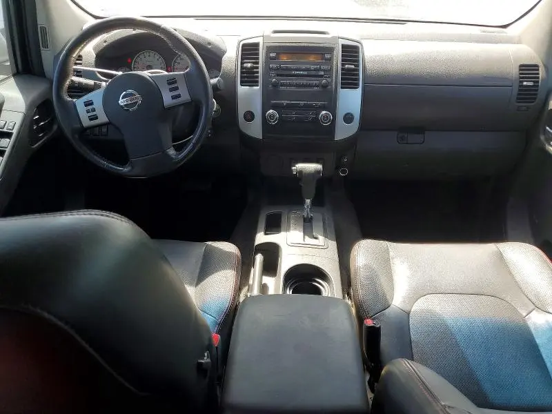 2011 NISSAN FRONTIER S  