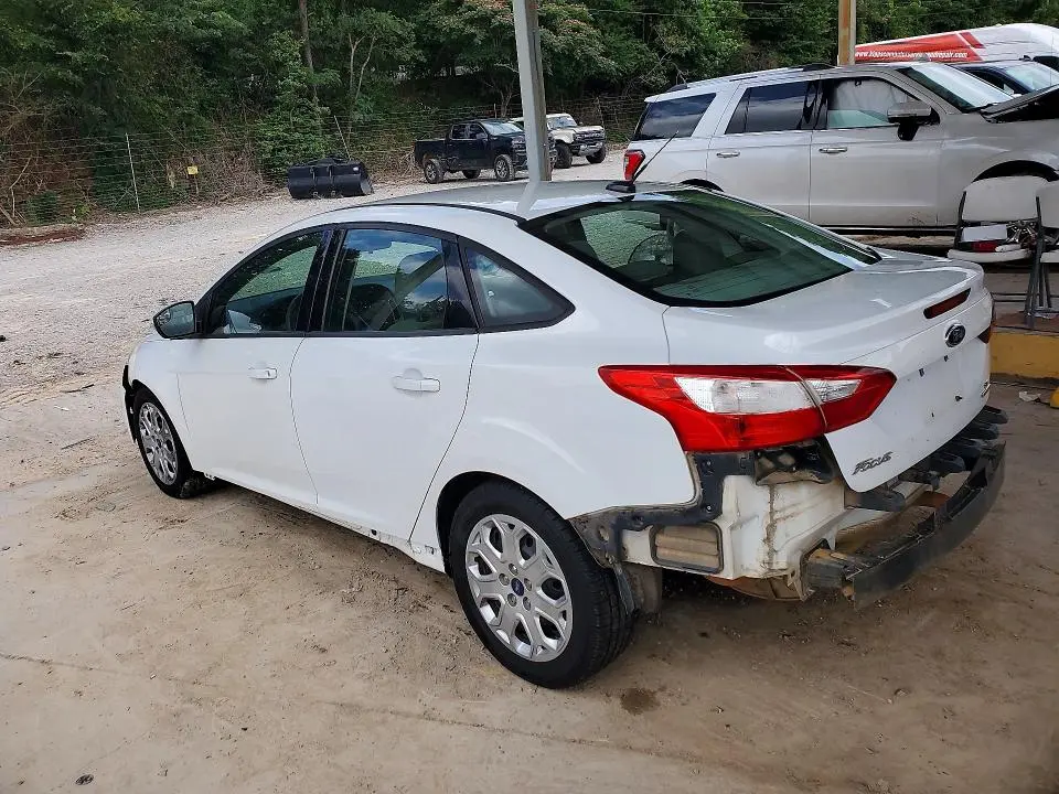 2014 FORD FOCUS SE  