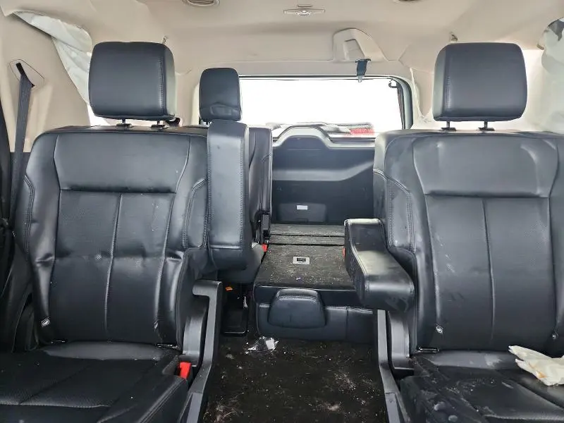 2022 FORD EXPEDITION XLT  