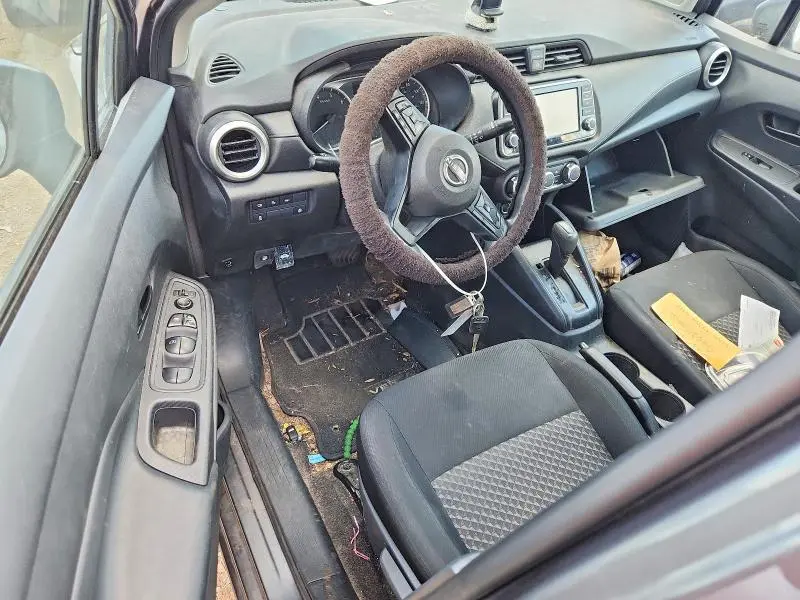 2023 NISSAN VERSA S  