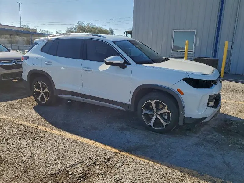 2025 VOLKSWAGEN TIGUAN SE  