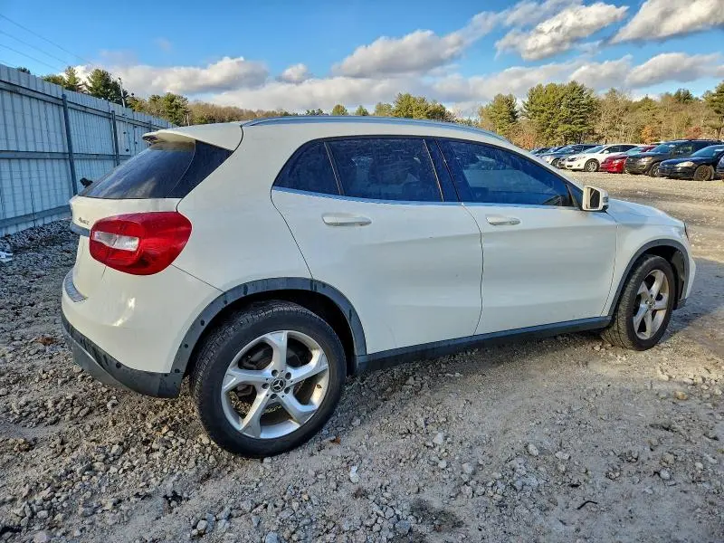 2018 MERCEDES-BENZ GLA 250 4MATIC  