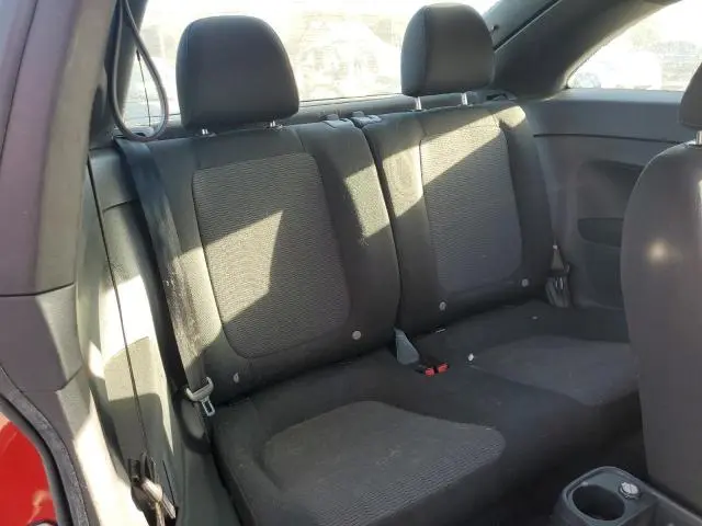 2013 VOLKSWAGEN BEETLE   