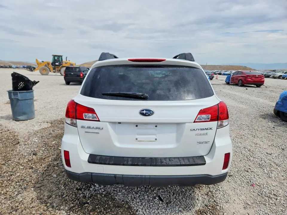 2012 SUBARU OUTBACK 2.5I PREMIUM  