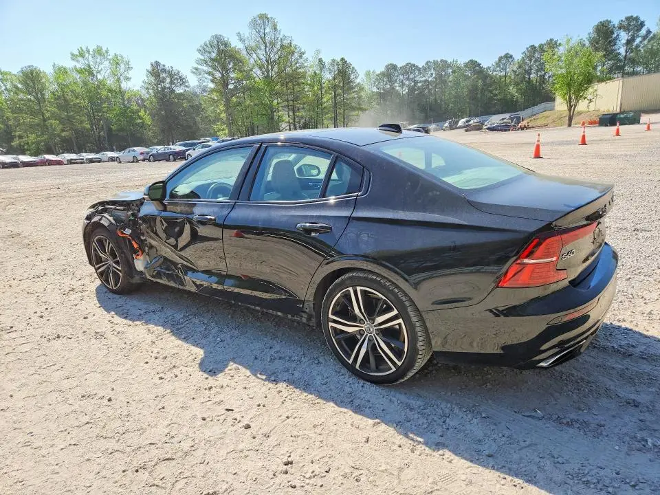 2022 VOLVO S60 T8 RECHARGE R-DESIGN EXPRESSIO  