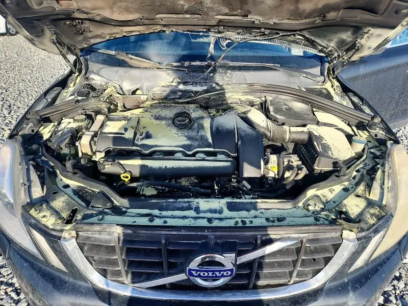 2013 VOLVO XC60 T6  