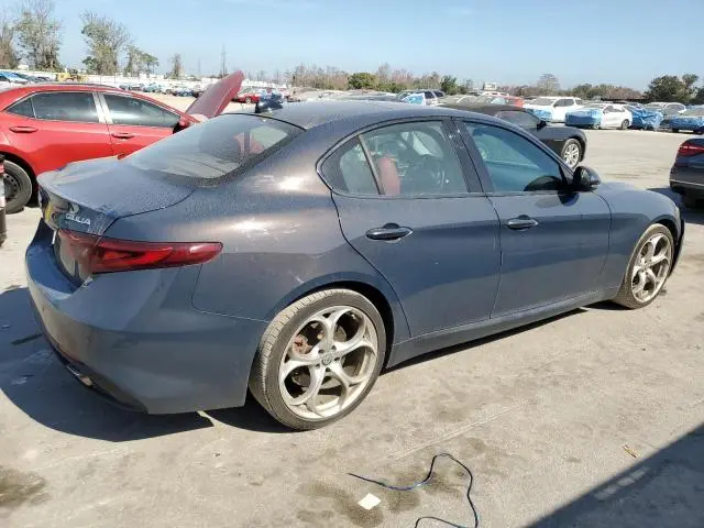 2019 ALFA ROMEO GIULIA TI  
