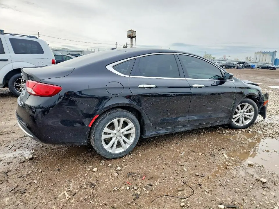 2015 CHRYSLER 200 LIMITED  