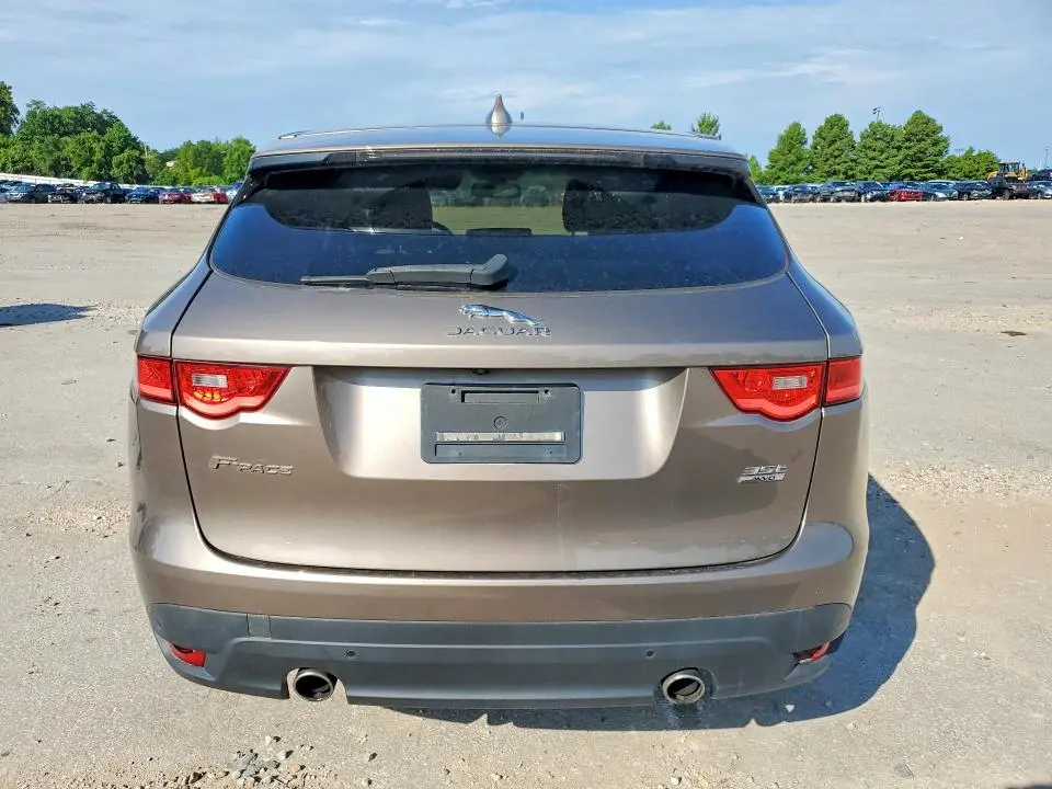 2017 JAGUAR F-PACE PRESTIGE  