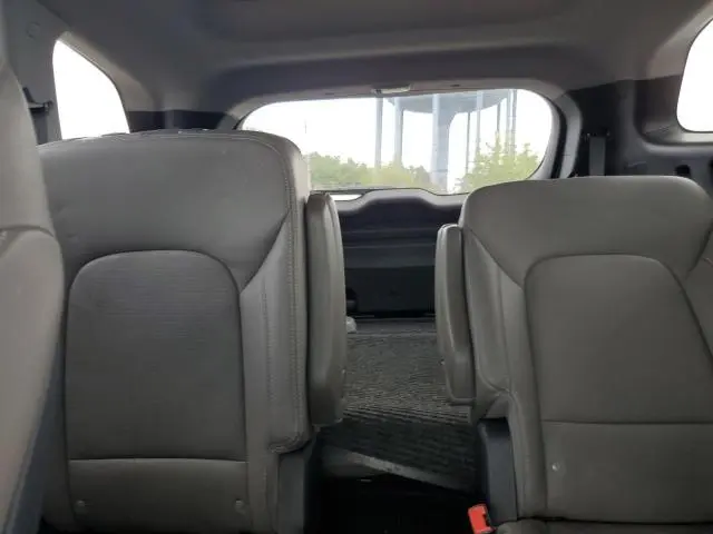 2017 HYUNDAI SANTA FE SE ULTIMATE  