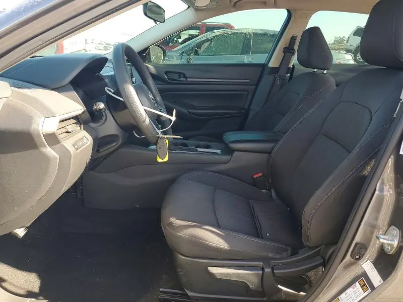 2024 NISSAN ALTIMA S  