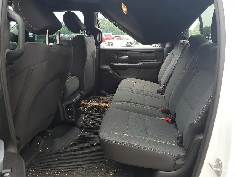 2024 RAM 1500 TRADESMAN  