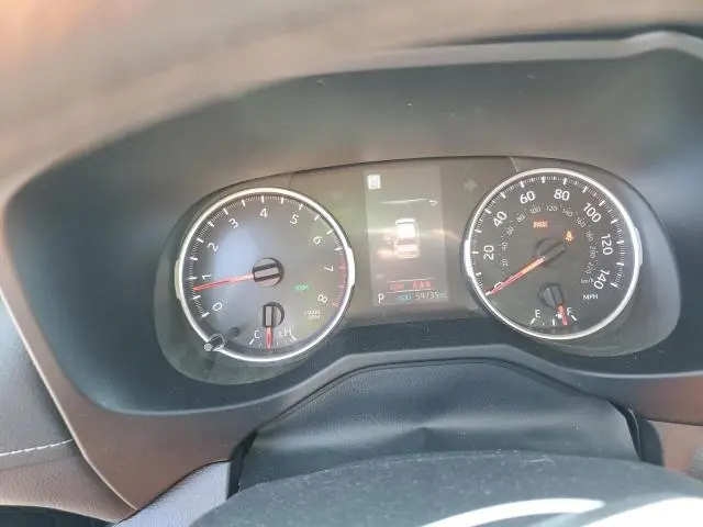 2022 TOYOTA RAV4 XLE  