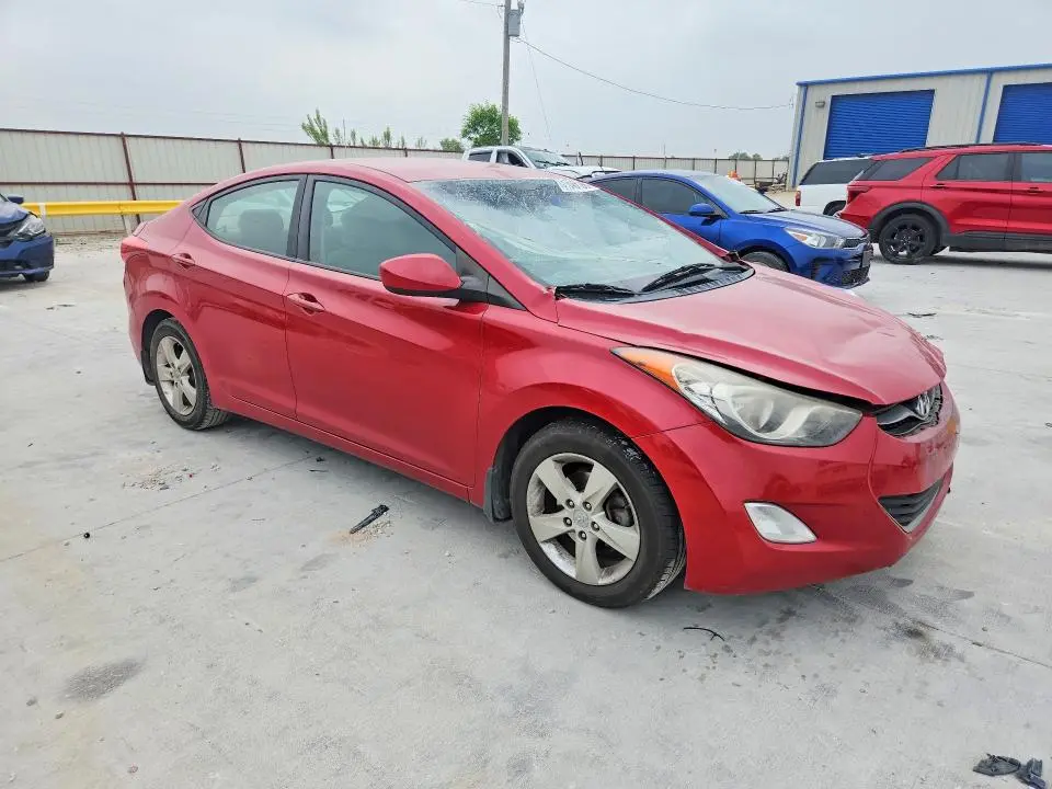 2013 HYUNDAI ELANTRA GLS  