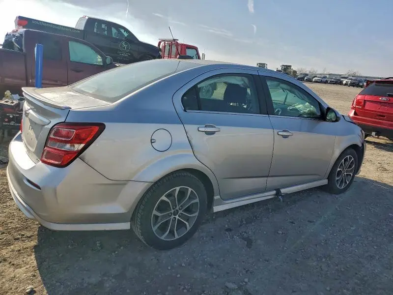 2018 CHEVROLET SONIC LT  