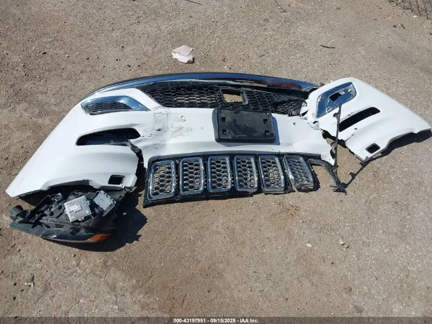 2019 JEEP GRAND CHEROKEE SUMMIT 4X2