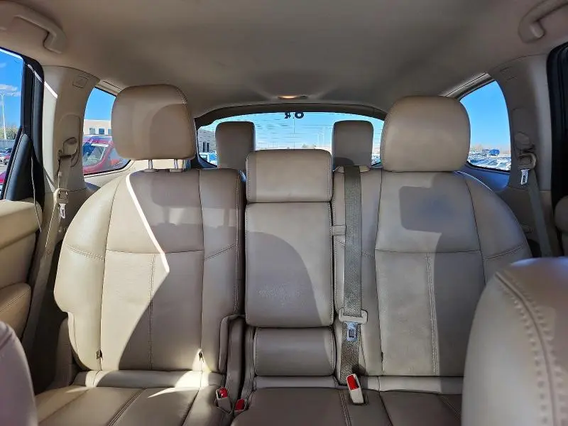 2015 NISSAN PATHFINDER SL  