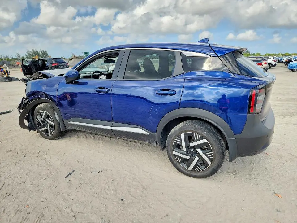 2025 NISSAN KICKS SV  