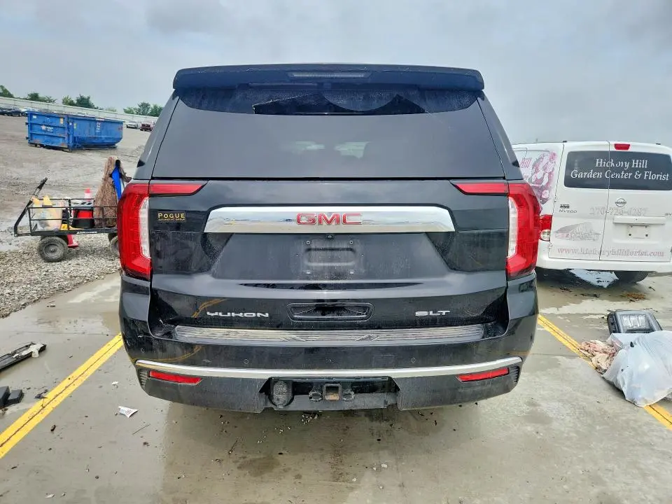 2022 GMC YUKON SLT  