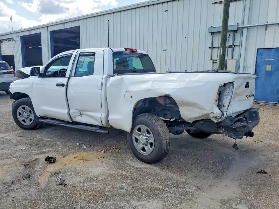 2017 TOYOTA TUNDRA SR  