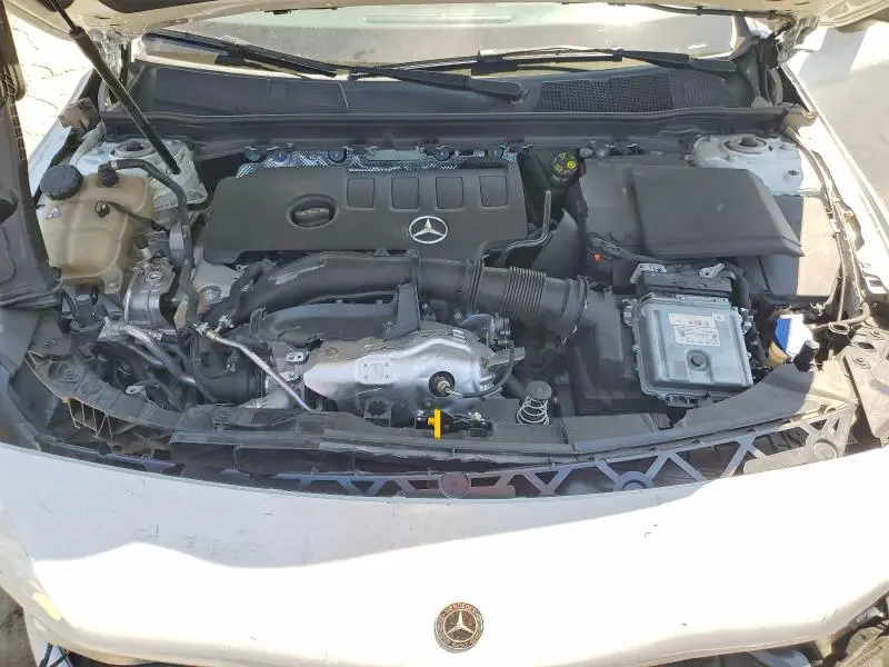 2023 MERCEDES-BENZ CLA 250  