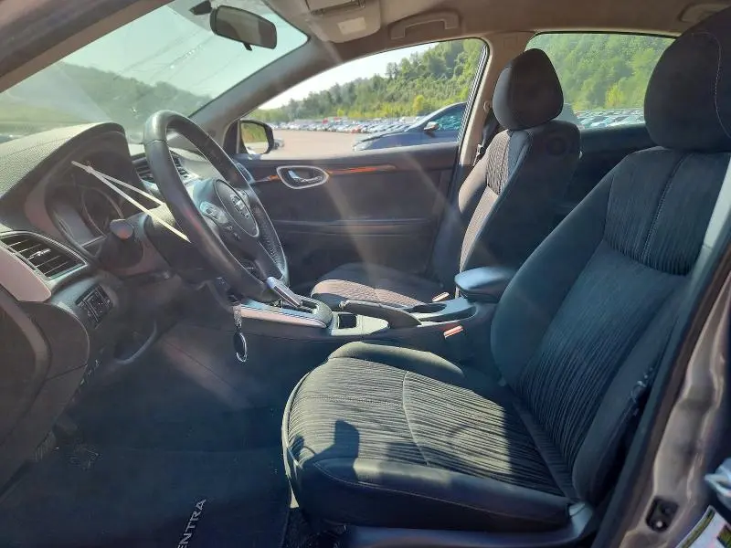 2017 NISSAN SENTRA SV  