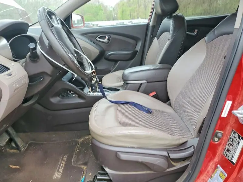 2011 HYUNDAI TUCSON GLS  