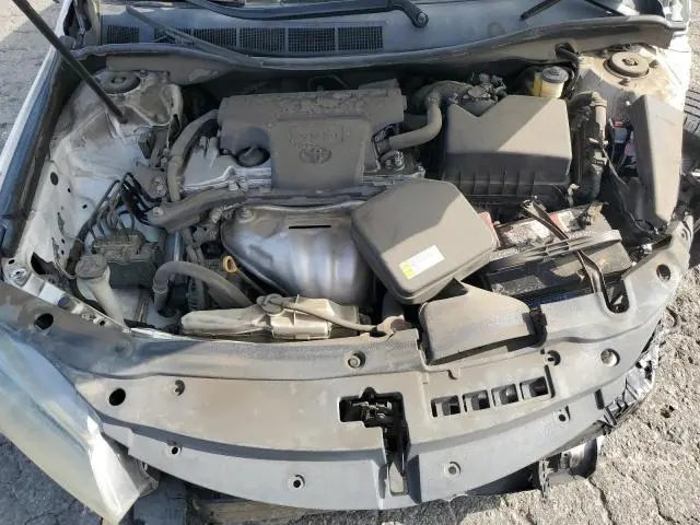 2016 TOYOTA CAMRY LE  