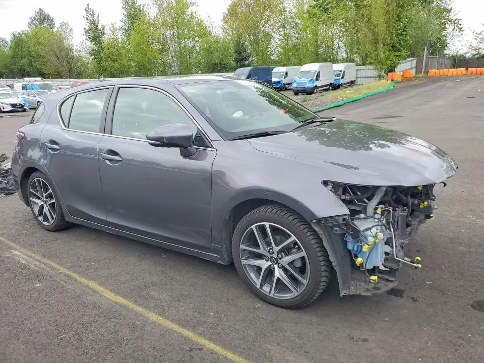 2016 LEXUS CT 200  