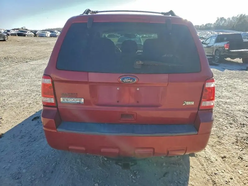 2011 FORD ESCAPE XLT  