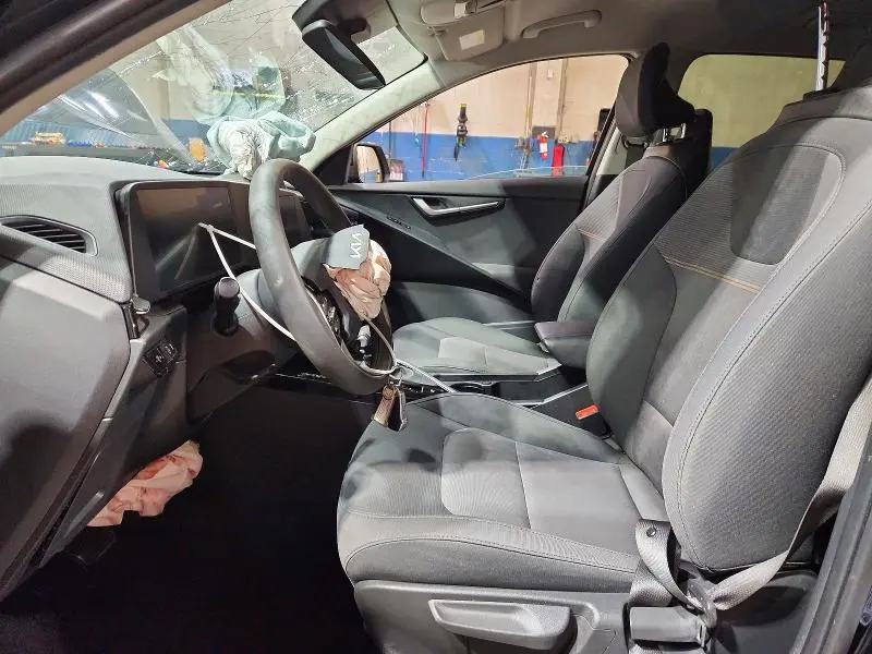 2026 KIA NIRO LX  