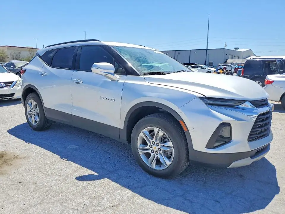 2021 CHEVROLET BLAZER 2LT  