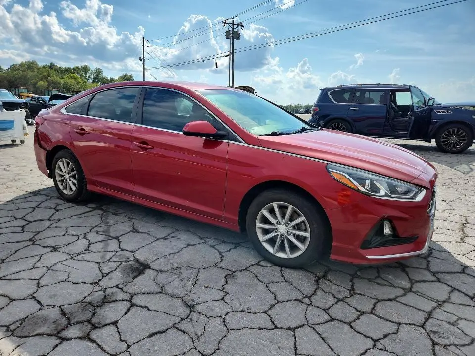2019 HYUNDAI SONATA SE  