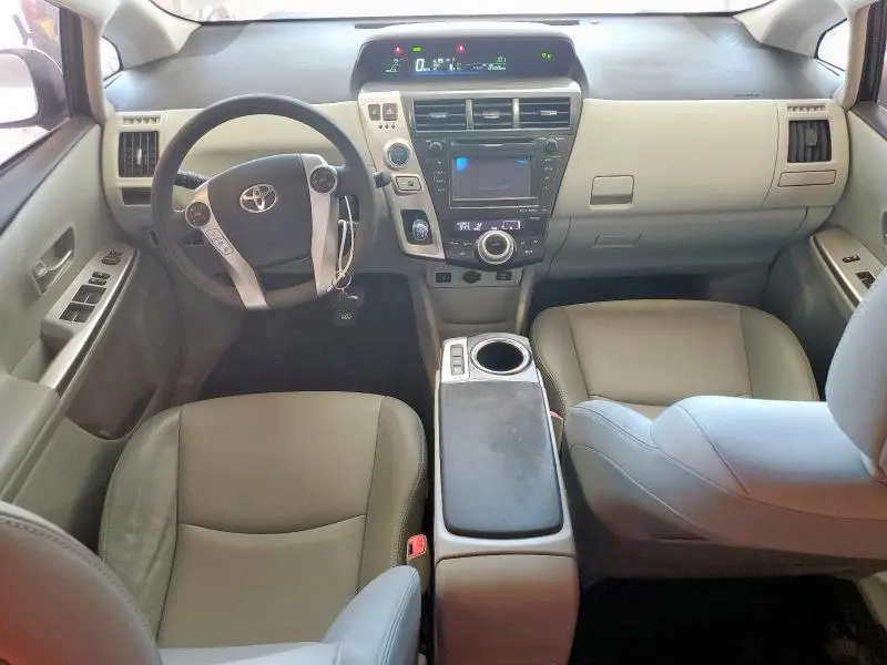 2012 TOYOTA PRIUS V   