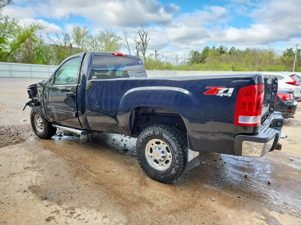 2010 GMC SIERRA K2500 SLE  